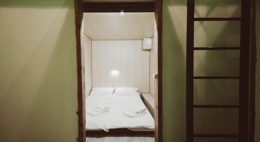 Гостевой дом Your Space Capsule Hotel Санкт-Петербург